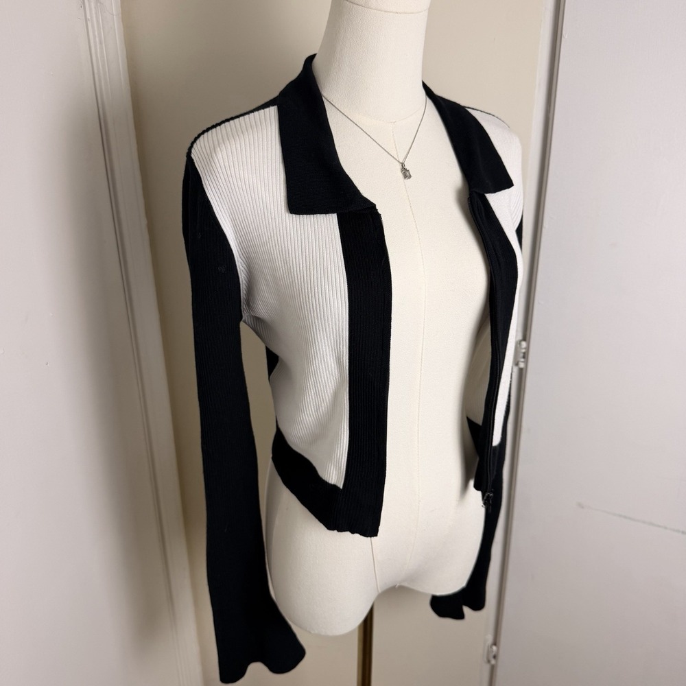 Yllw The Label Black And White Long Sleeve Zip Up Knit Sweater Top